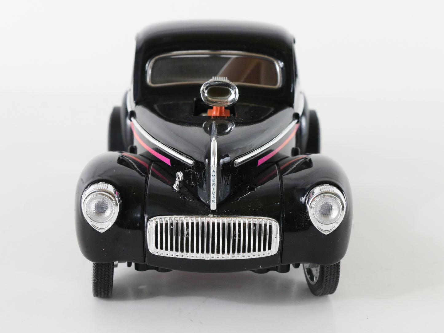 1941 Willys Competition Coupe Black & Purple Road Legends 1:18 92278 Model