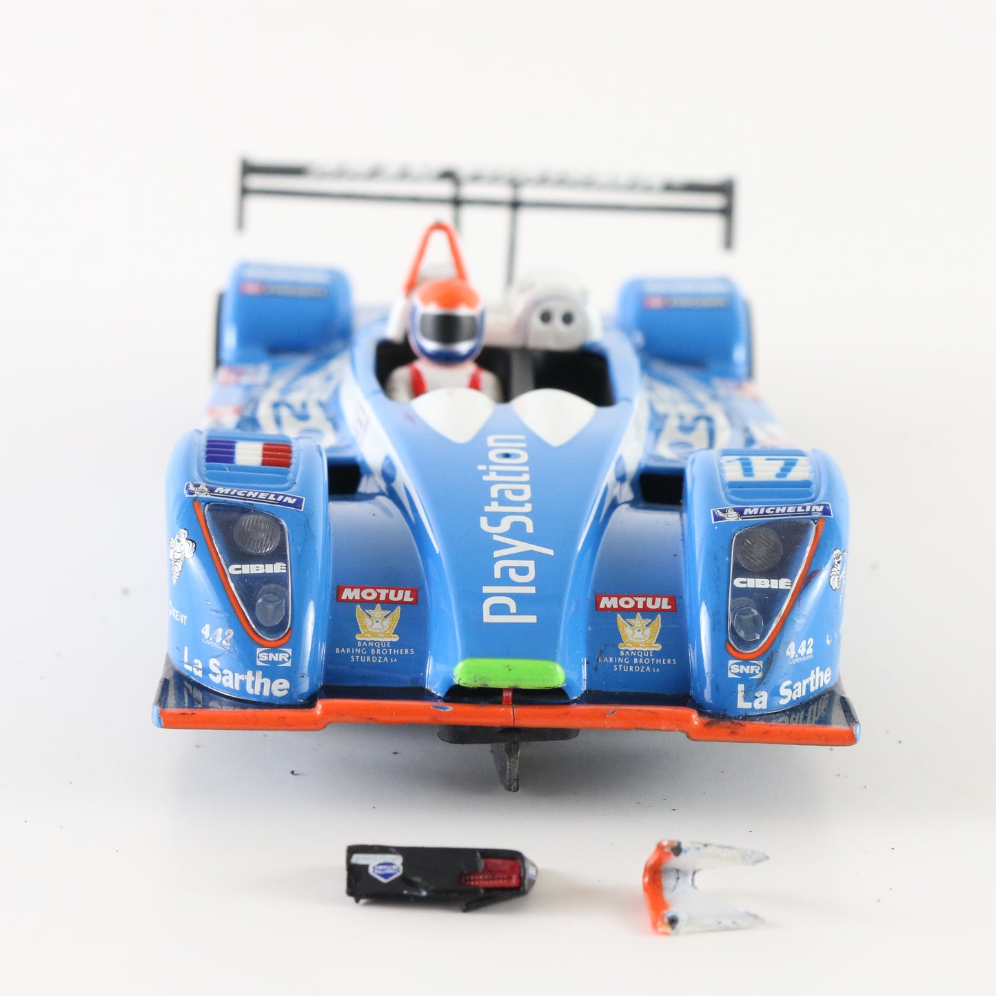 Avant Pescarolo Le Mans 2007 LMP1 #17 Playstation 1:32 slot car