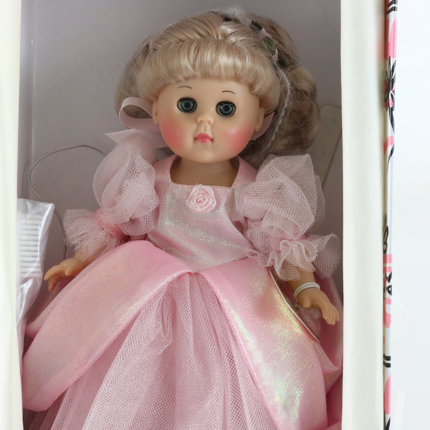 Cinderella Hi Im Ginny Vogue Fashion Leaders 8" Collectible Doll W/ Box