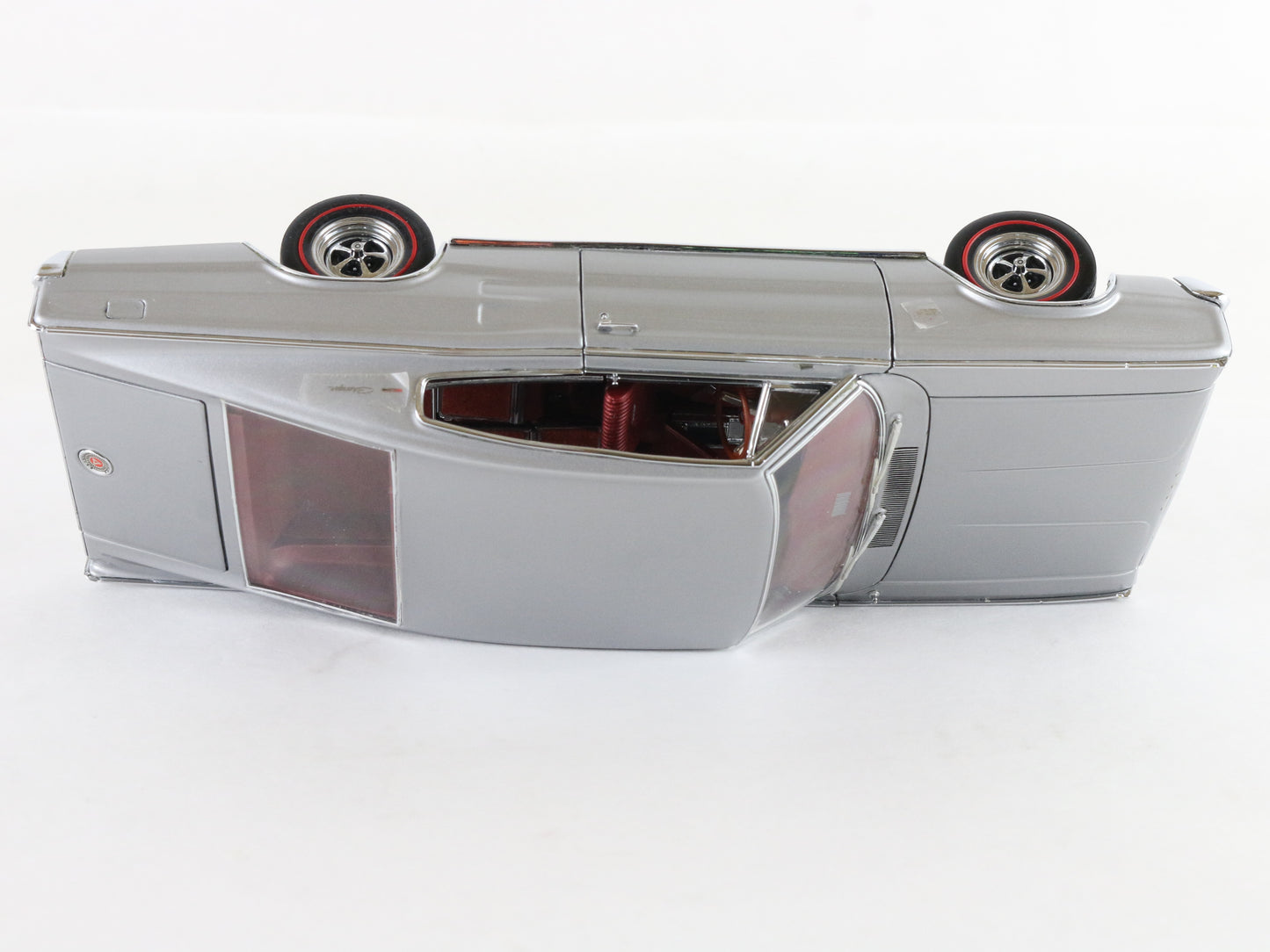 1967 Dodge Charger Silver Limited Danbury Mint 1:24 Diecast Model 692/5000