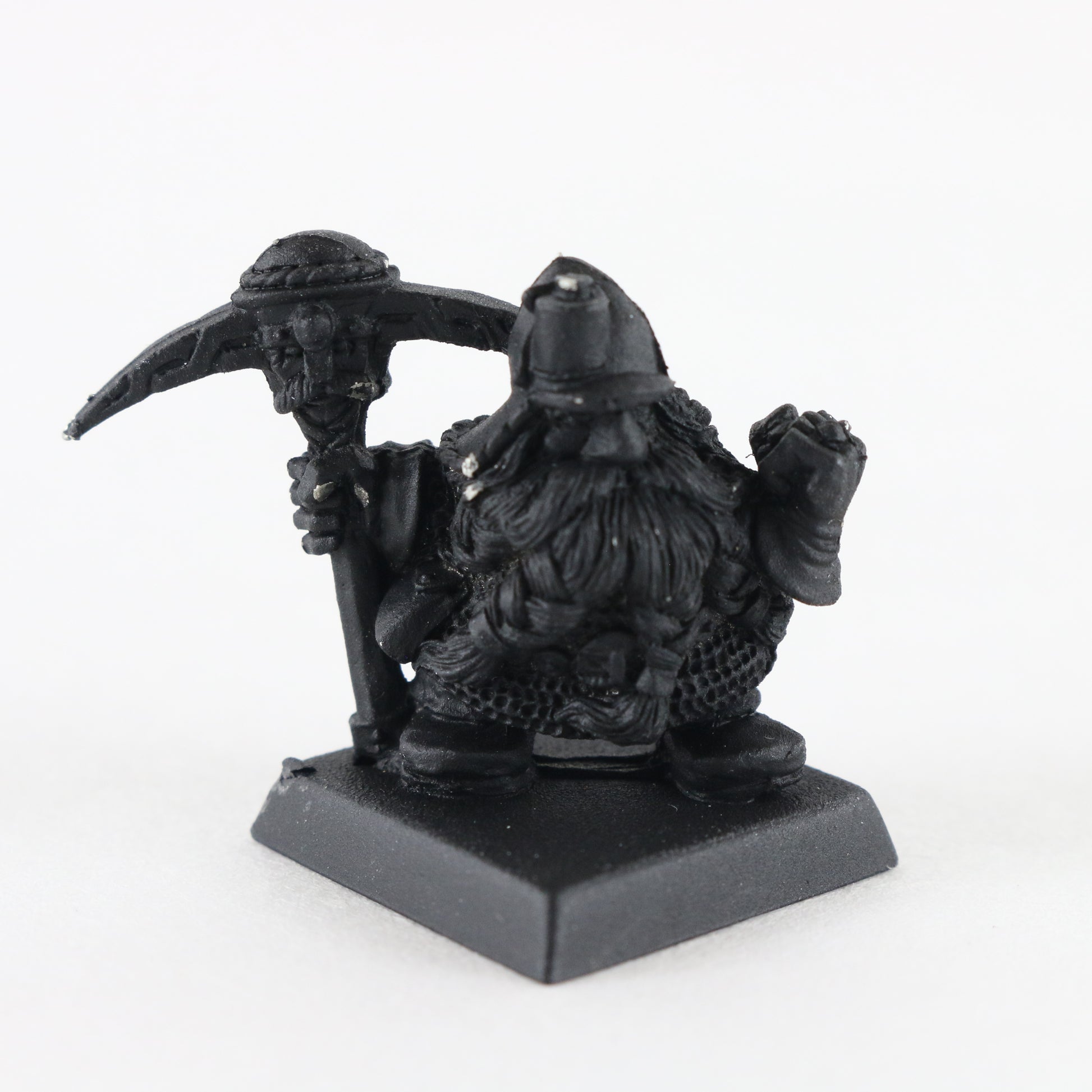 Dwarf Cannon Loading Crew Citadel Warhammer  .75"