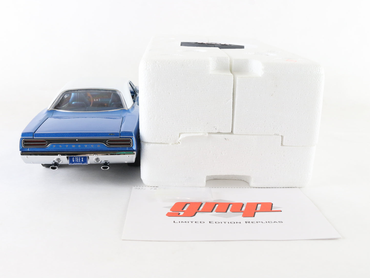 1970 Plymouth GTX Blue & White GMP 1:18 Diecast Model Car 1 Of 996 G1803107