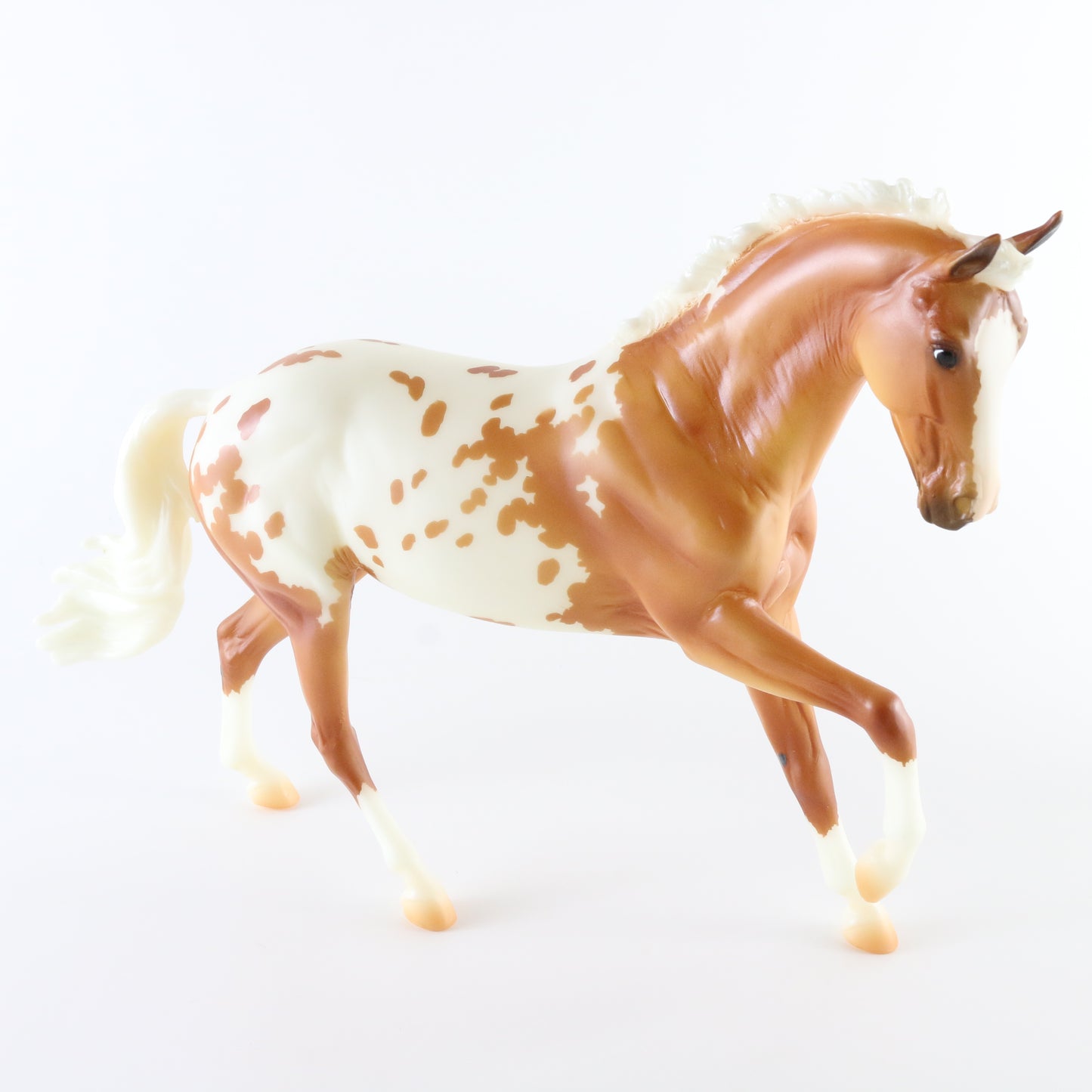 Breyer Lionel Cantering Warmblood Matte Flagship Store Model Horse