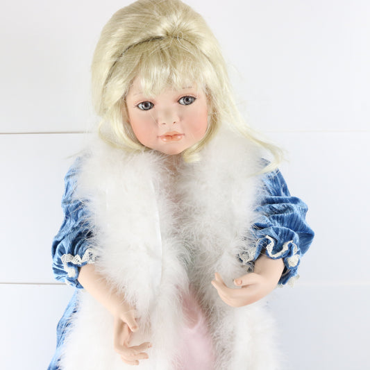 Cinderella Pamela Erff Blue Dress Girl Large 28" Porcelain Doll W/ Shawl 67/400