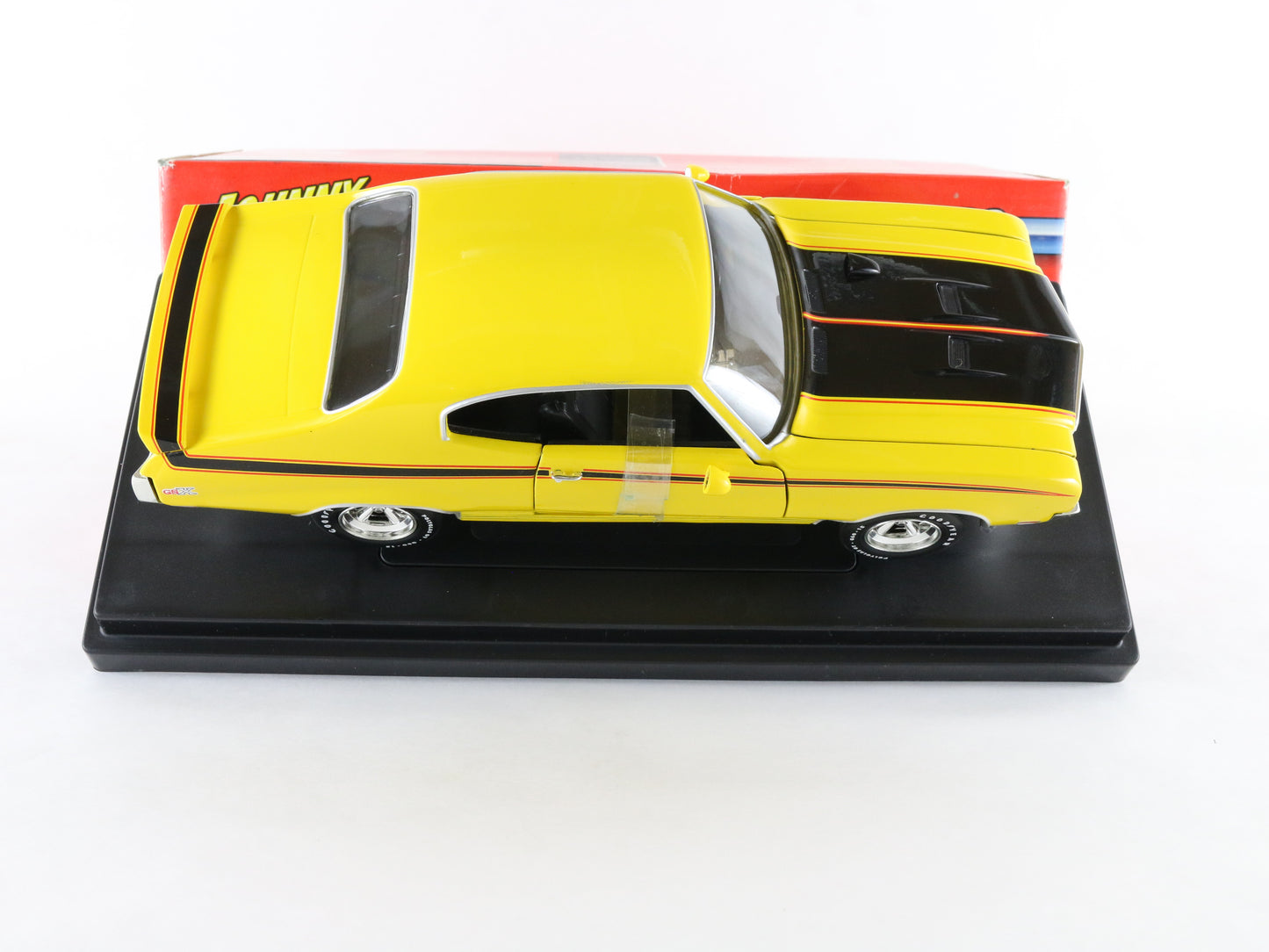 1970 Buick Gsx Yellow Black Johnny Lightning Rc2 1:18 Model Car 51050e