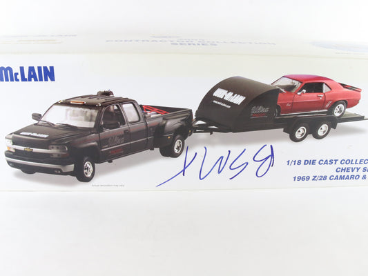 Silverado 1969 Z28 Camaro & Trailer Set Well Mclain Racing Champions 1:18 10