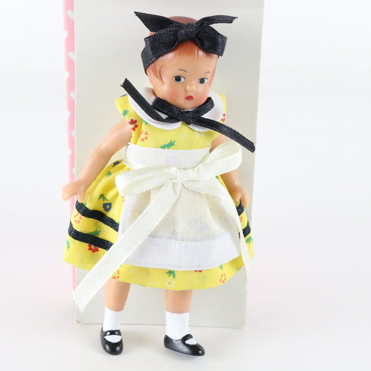 Wee Patsy Effanbee Small 5.25" Doll V566 Vintage 1990s