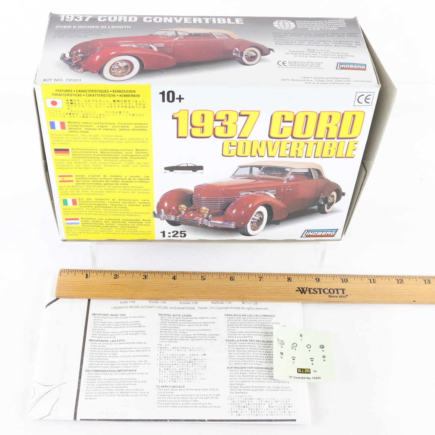 1937 '37 Cord Convertible Lindberg 1:25 Model Car Kit 72323