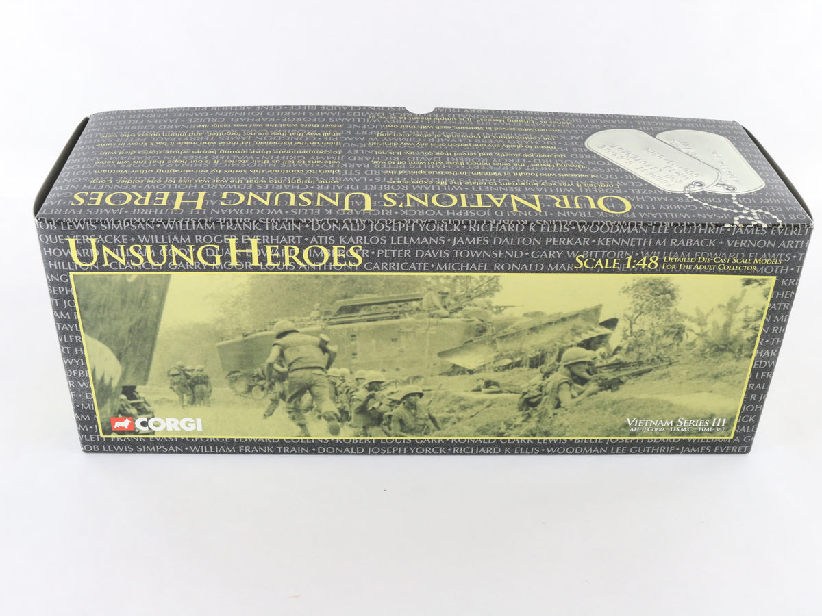 AH-1J Cobra USMC HML-367 Helicopter Vietnam Bell Unsung Heroes Corgi 1:48 51204