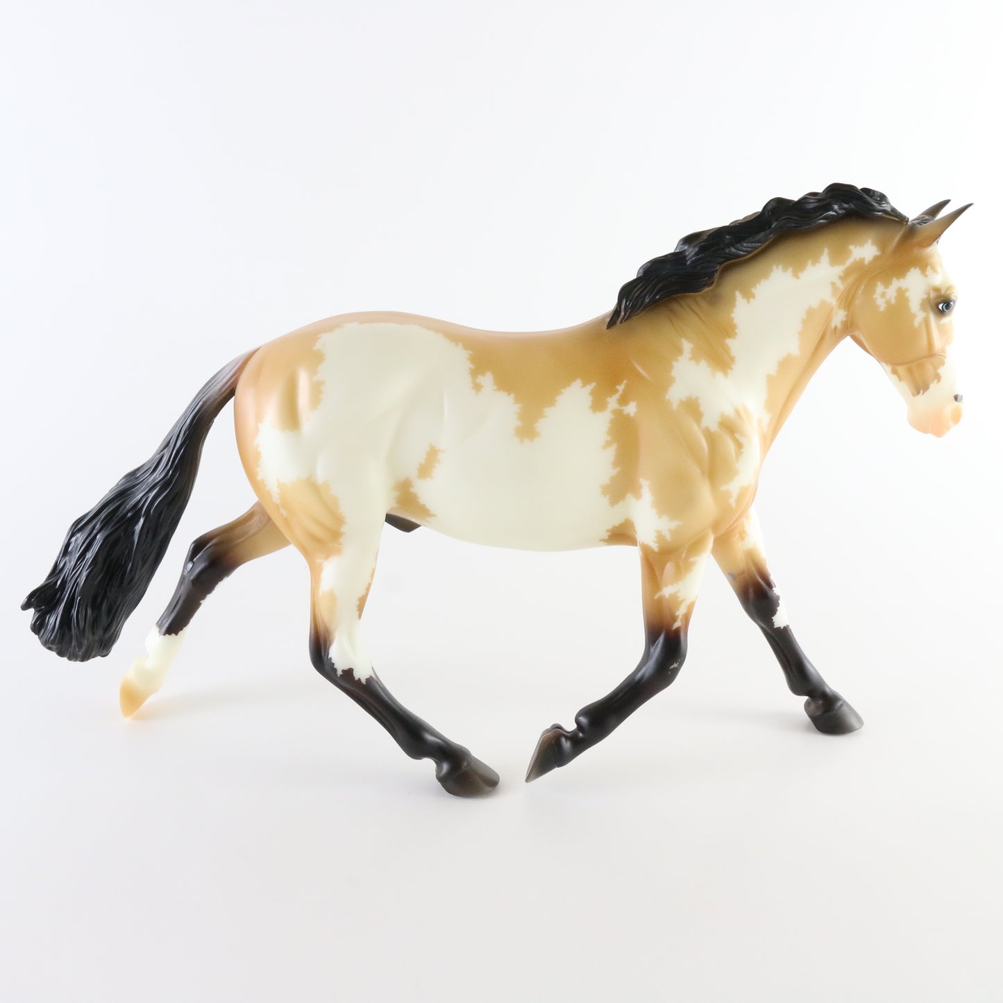 Breyer Rotating Draft Surprise Cleveland Bay Buckskin Overo Breyerfest 2022