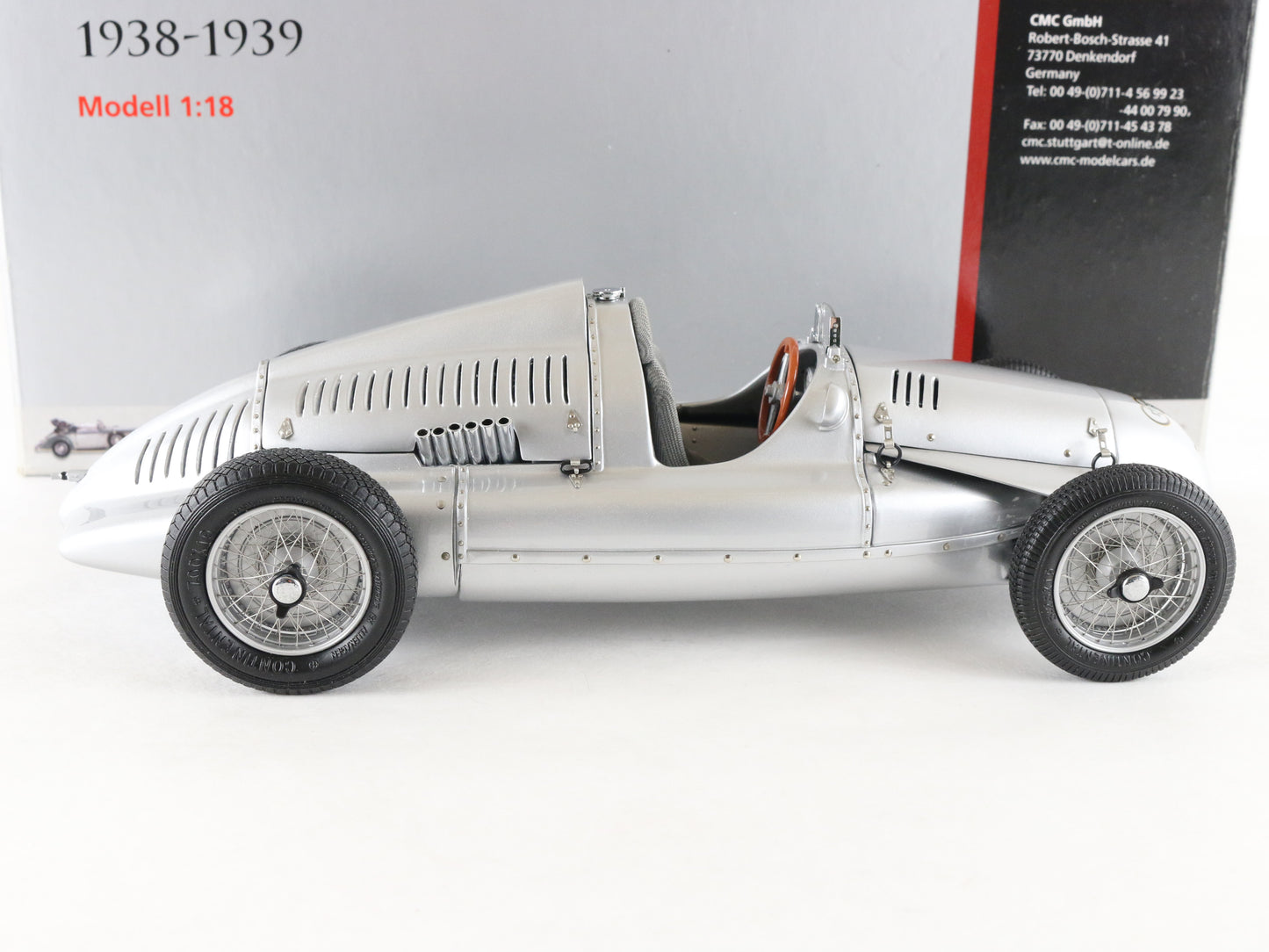 1938-39 Auto Union Type D Silver CMC 1:18 M-027 Metal Model Car