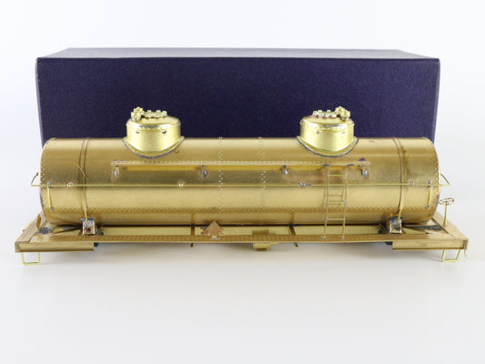 KTM O 8000 Gal Double Dome Tank Car Unpainted Brass Train #302 Kit – KTM O scale unpainted brass 8000-gallon double dome tank car kit, ideal for custom projects.