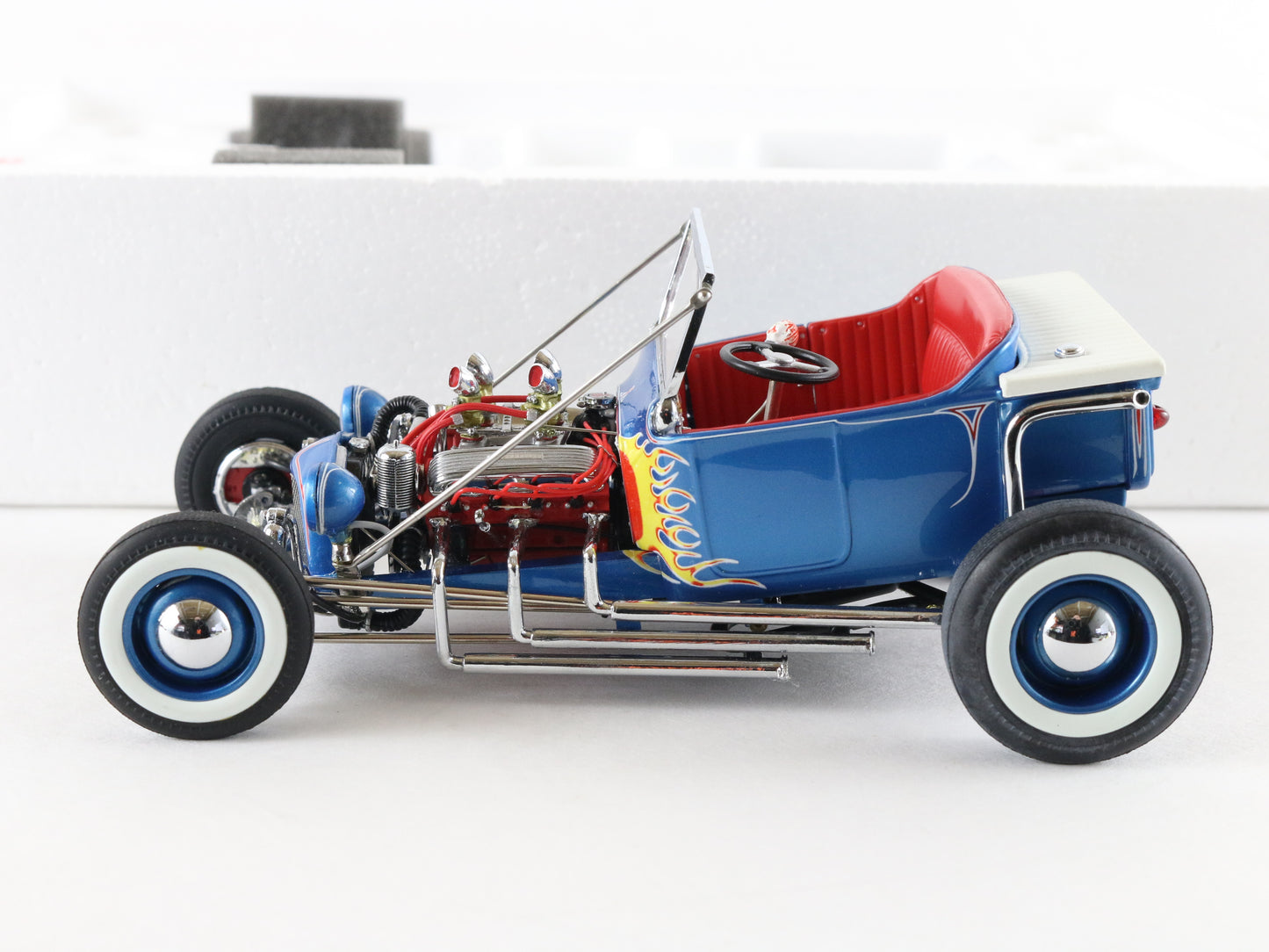 1922 Ford T-Bucket Kookie Kar Danbury Mint 1:24 Diecast Model Car