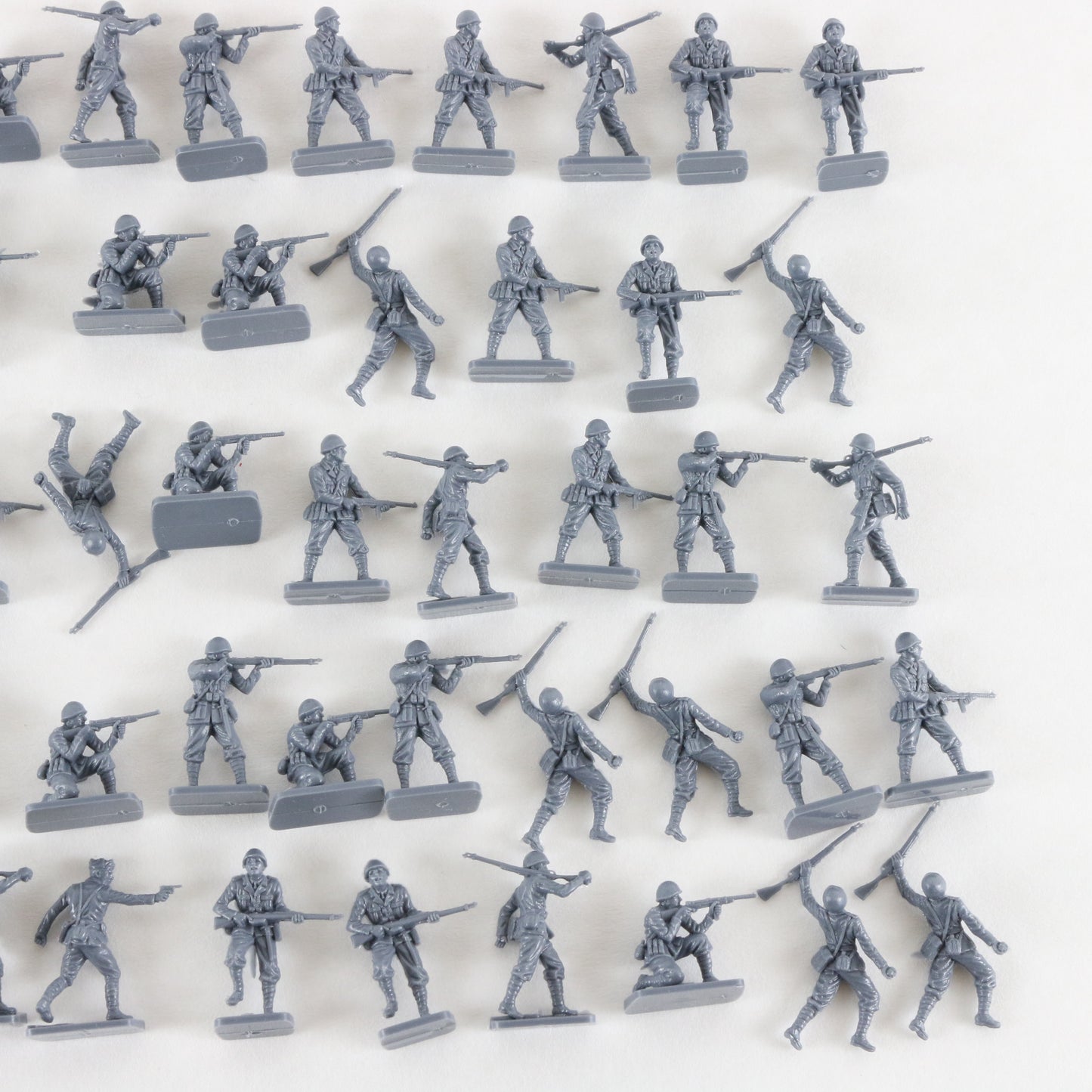 Italian Infantry WWII Airfix 1:72 A01757 Plastic Model Soldier Figures