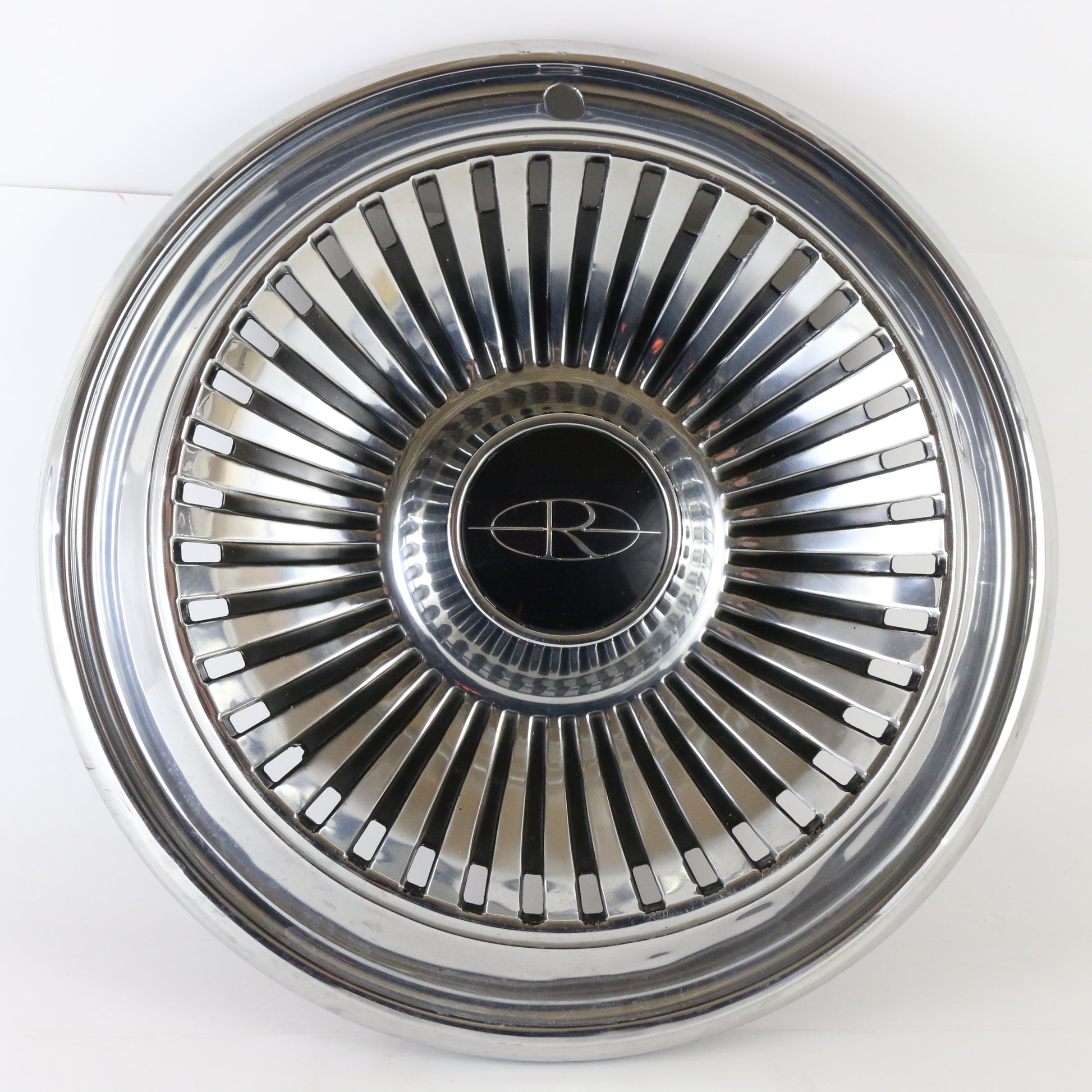 Lot Of 4 Vintage 1940s Chevrolet Moon Dog Dish Metal Hubcap 9.75"