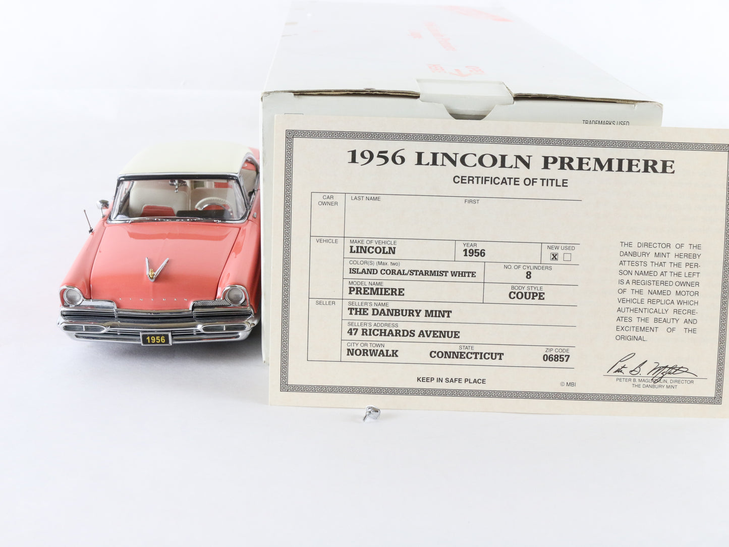 1956 Lincoln Premiere Coupe Coral & White Danbury Mint 1:24 Diecast Model