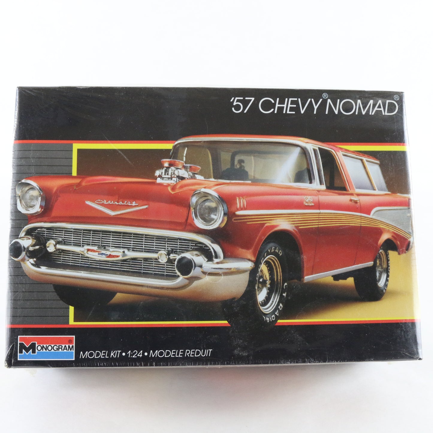 1957 '57 Chevy Chevrolet Nomad Monogram 1:24 Model Car Kit 2740