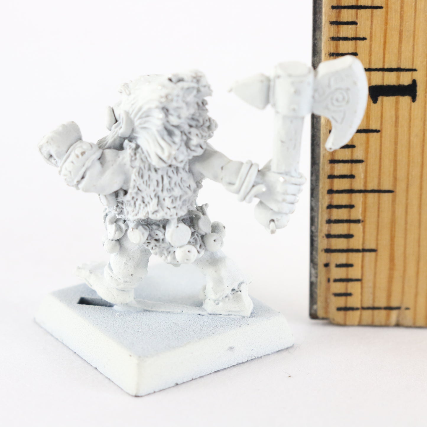 Dwarf Troll Slayer W/ Axe Citadel Warhammer 8091/7 White Painted Figure 1"