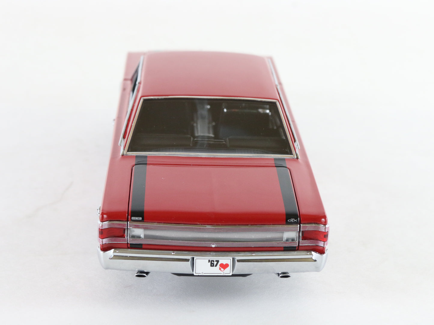 1967 Plymouth GTX Hardtop Red Black Danbury Mint 1:24 Diecast Model Car
