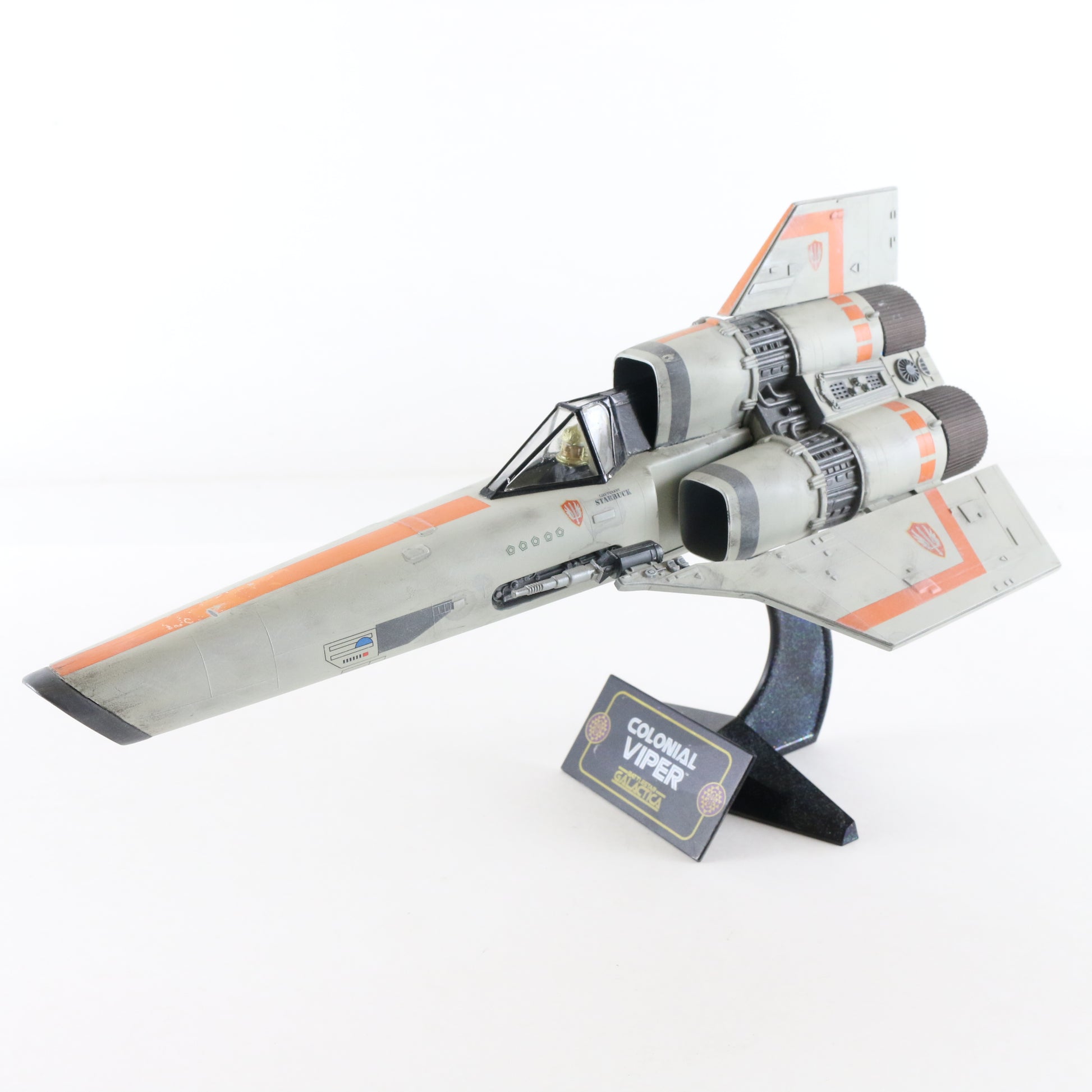 Colonial Viper Battlestar Galactica Revell 1:32 NICELY Built  Ship