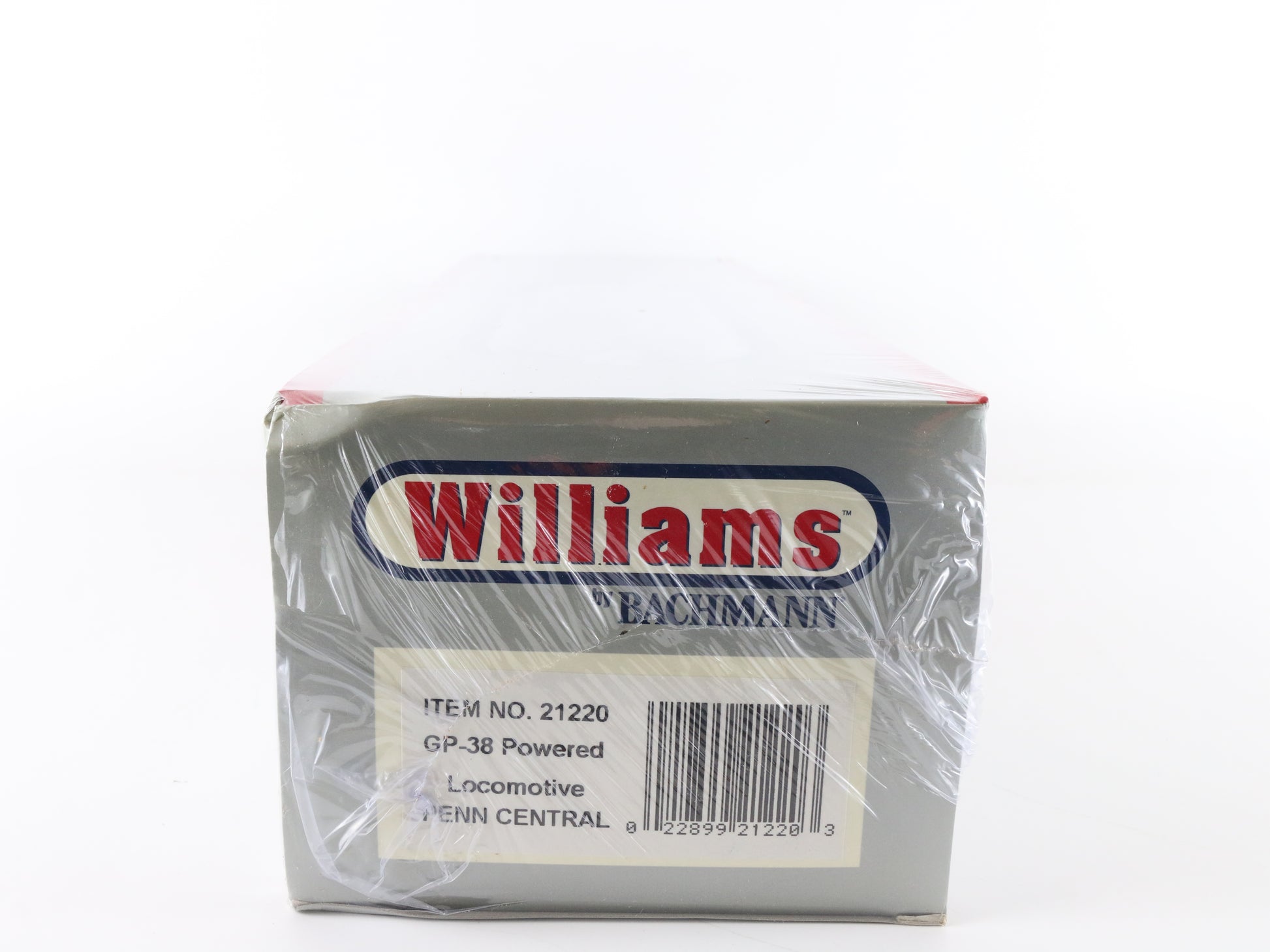 Williams Bachmann O 21220 Penn Central 8122 GP-38 Diesel Locomotive