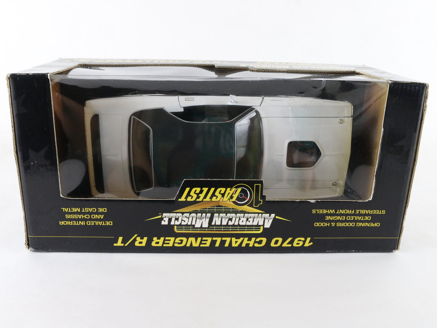 1970 Dodge Challenger R/T White 10 Fastest American Muscle ERTL 1:18 32753