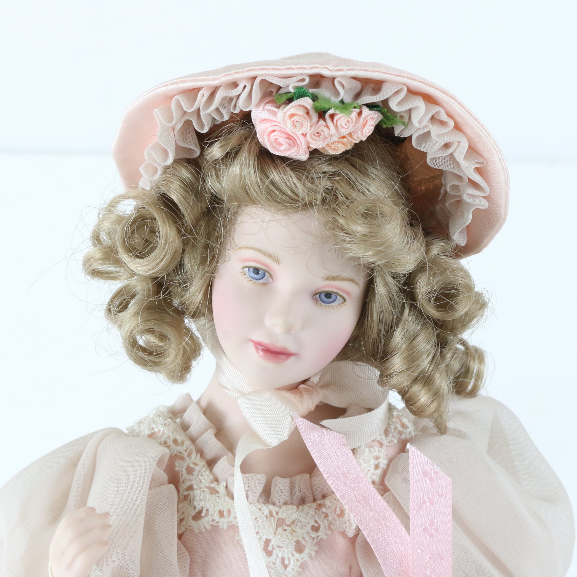 Dainty Bess Bernice Mowry Franklin Heirloom 14.5" Porcelain Doll