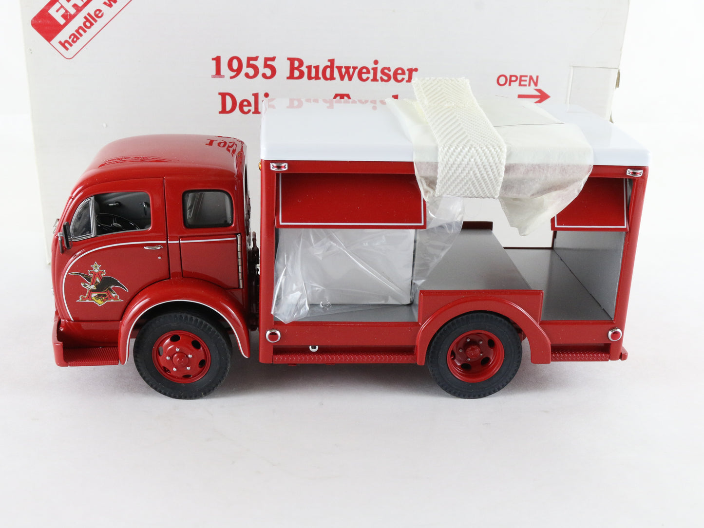 1955 White 3000 Budweiser Delivery Truck Red Danbury Mint 1:24 Diecast Model