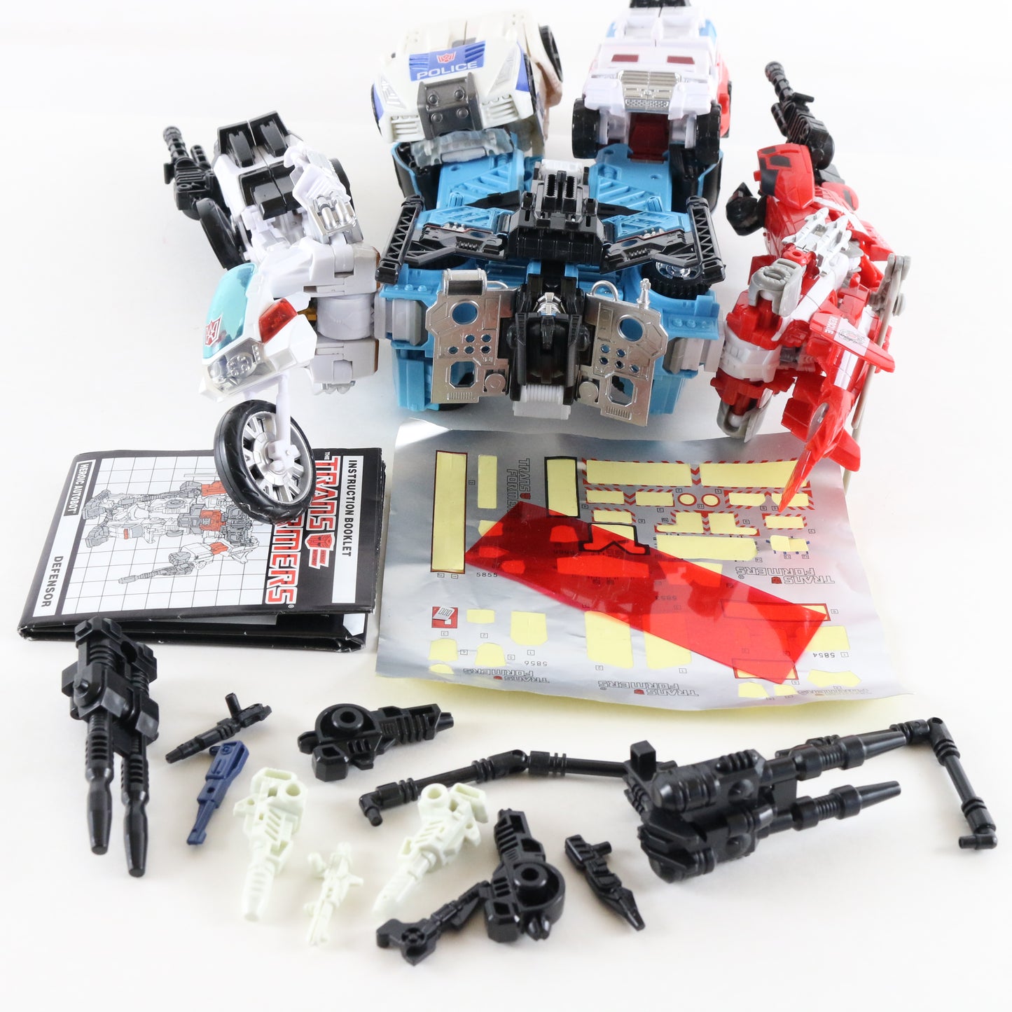 Defensor Autobot Transformers Takara Unite Warriors Guardian Action Figure