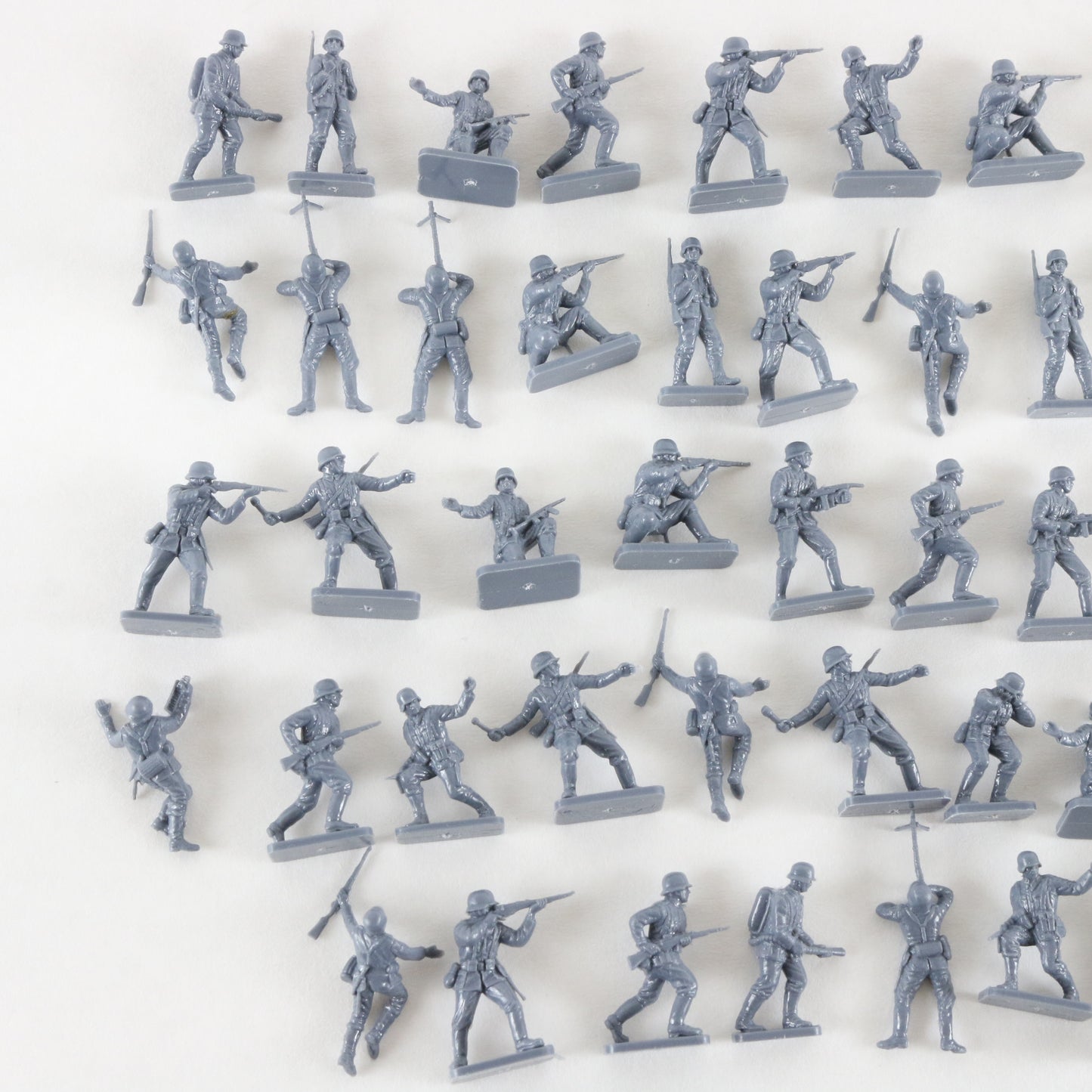German Infantry WW2 WWII Soldiers Airfix 1:72 A01705 Plastic Model Figures