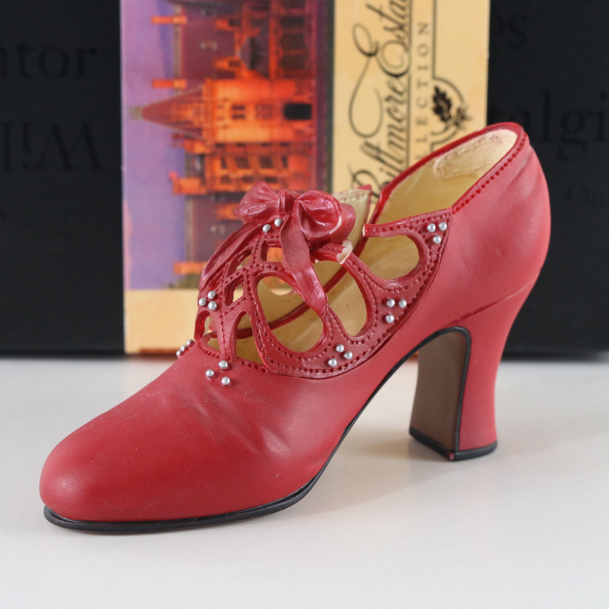 Charisma Biltmore Estate Red Resin Shoe