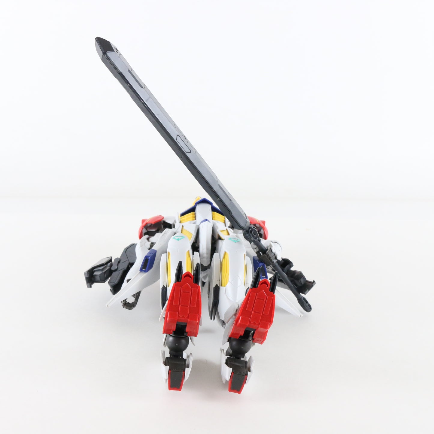 Gundam MG 1:100 Barbatos Lupus Bandai Iron Blooded Orphan BUILT W/ Accessories