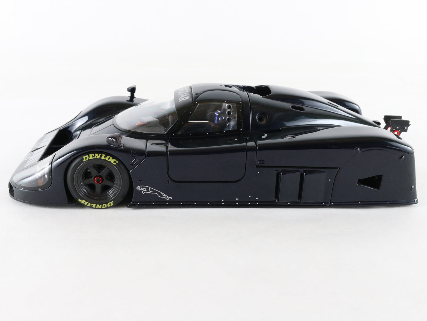 1988 Jaguar XJR-9 LeMans Proto Exoto Motorbox 1:18 Metal Model Car AS-IS SHOWN