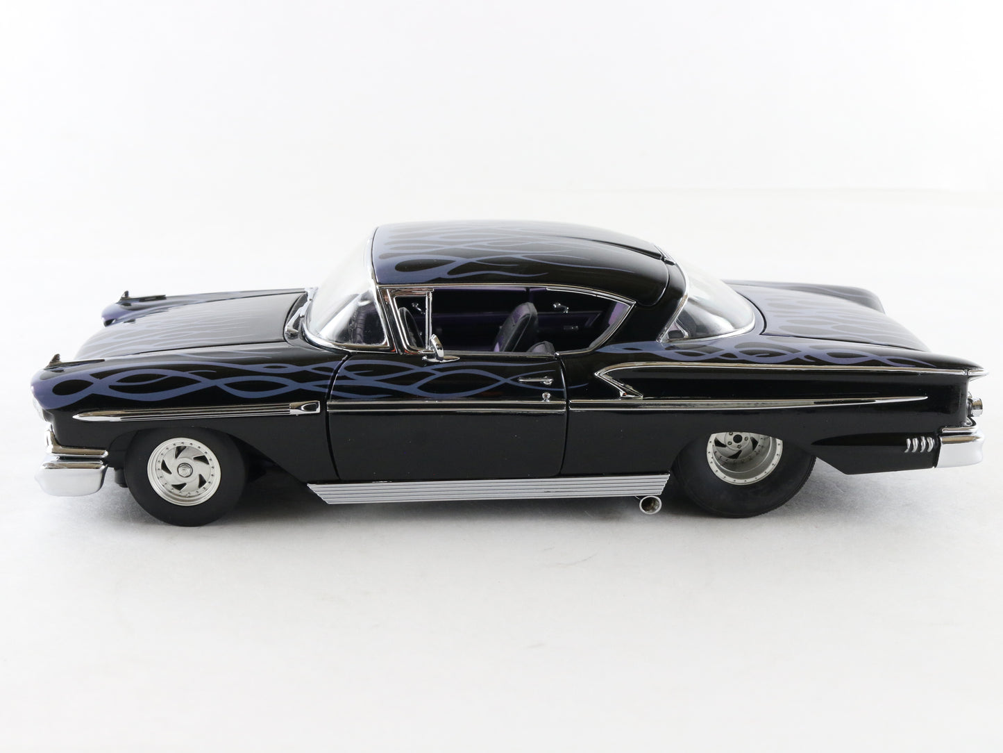 1958 Chevrolet Impala Street Machine Black W/ Flames Danbury Mint 1:24 Model Car