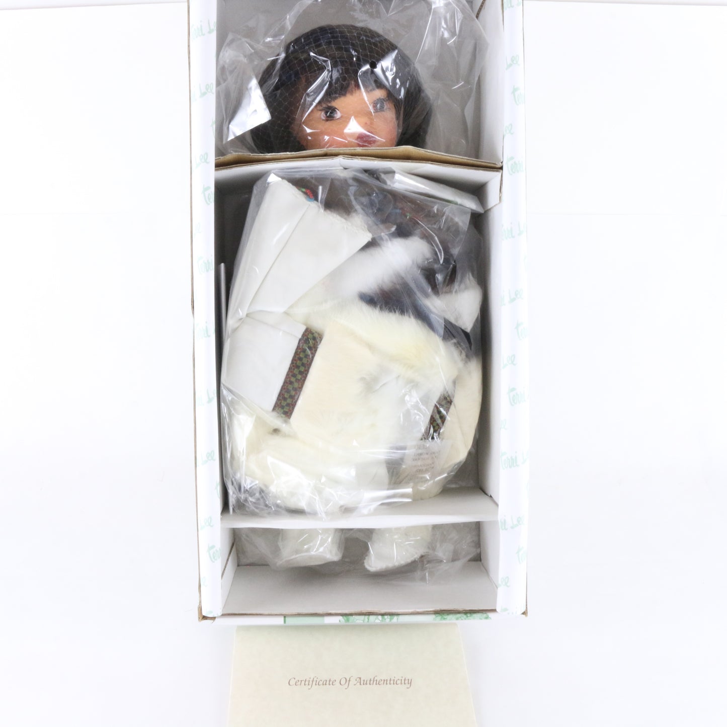 Terri Lee Nanook Eskimo 16" Vinyl Doll W/ Winter Coat & Extras 173/350 20027