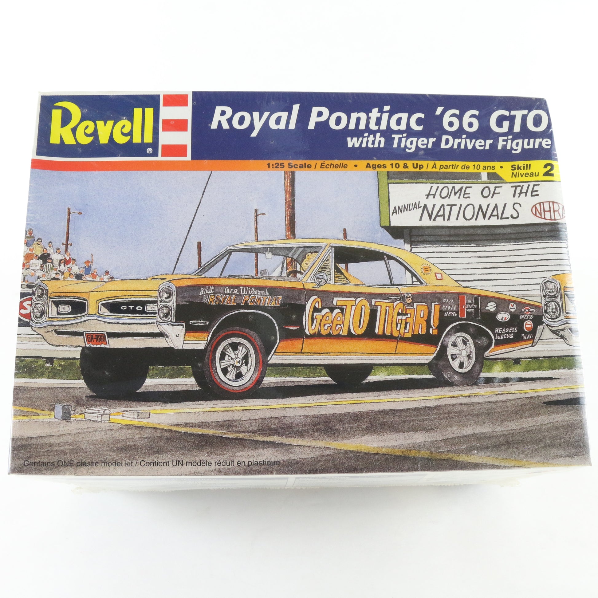 1966 '66 Royal Pontiac GTO W/ Tiger Driver Revell 1:25 Model Car Kit 85-4167