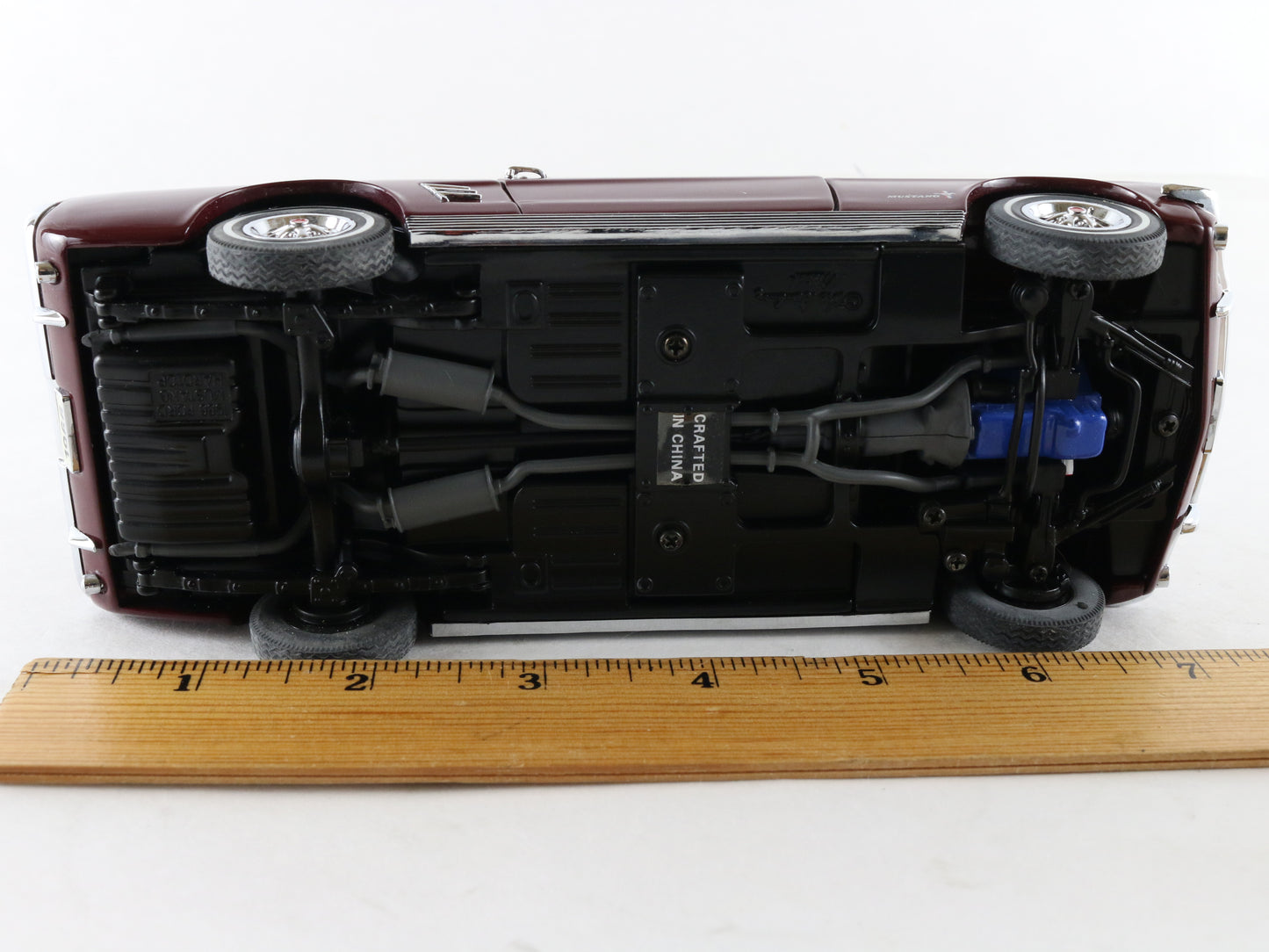 1966 Ford Mustang Hardtop Maroon & Black Danbury Mint 1:24 Model Car