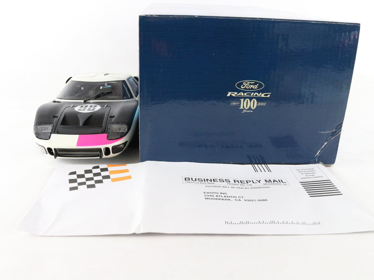 1966 Ford GT40 MK2 #98 White & Black Racing Legends Exoto 1:18 Metal Model Car