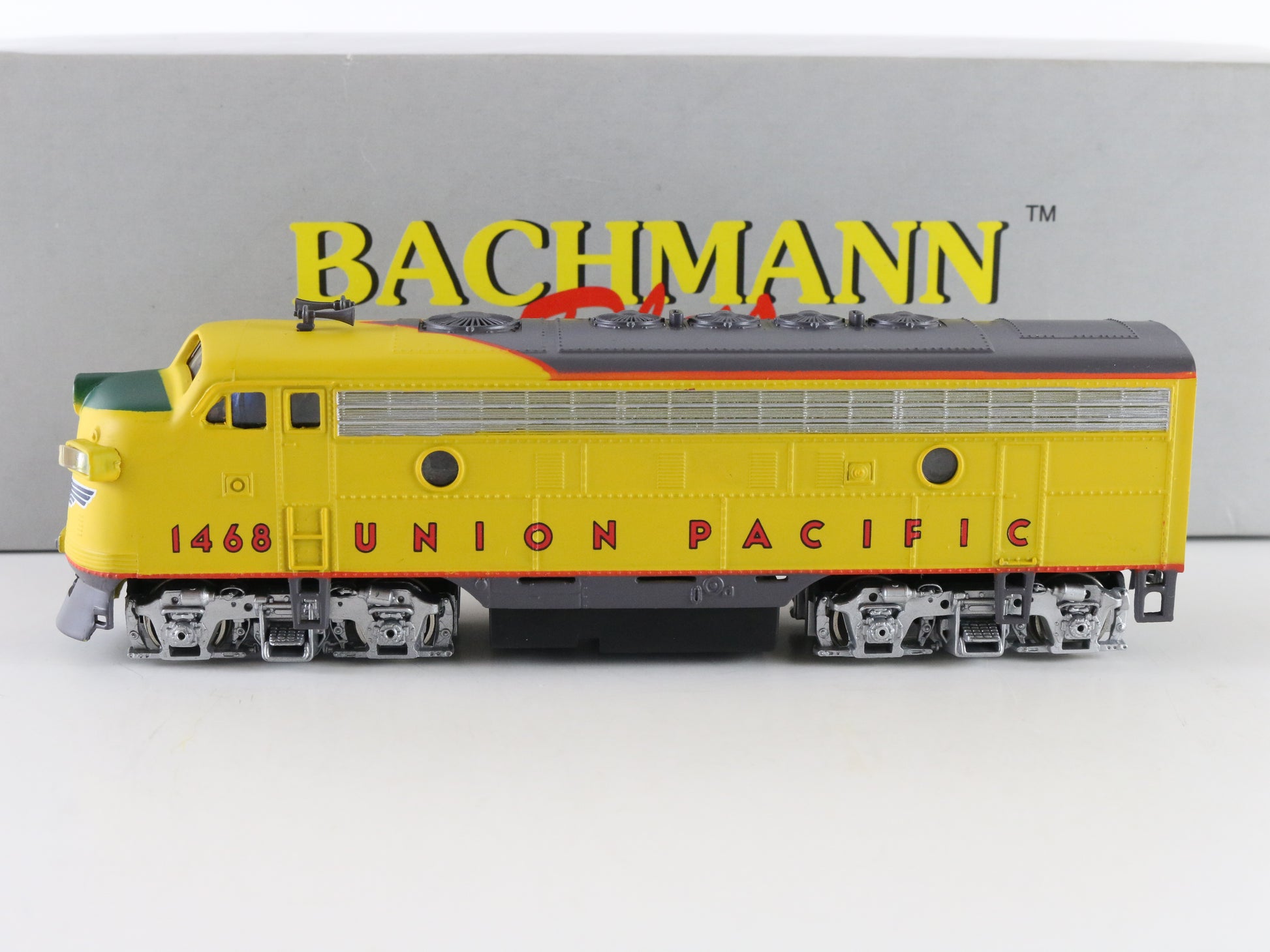 Bachmann Plus HO Union Pacific 1468 EMD F7A Diesel Locomotive