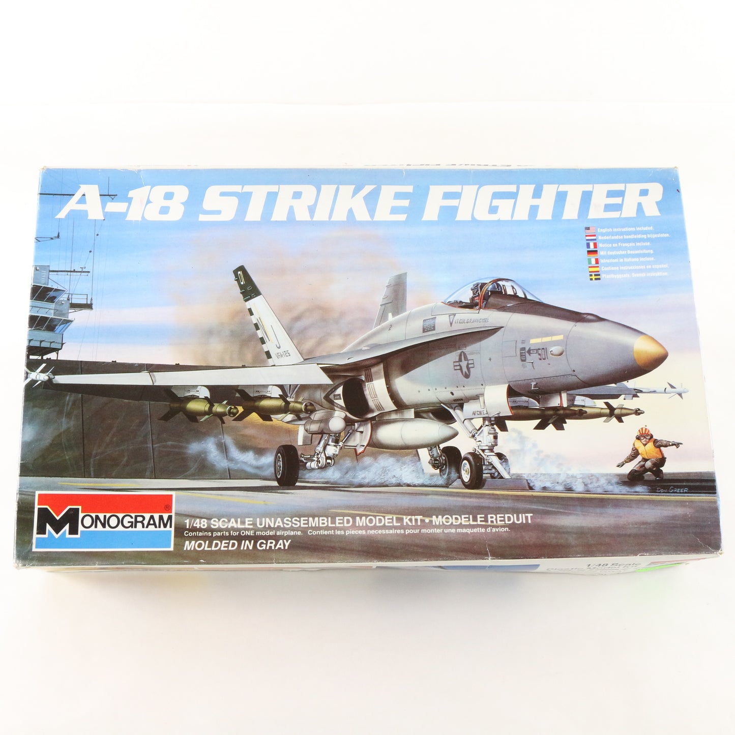 A-18 Strike Fighter Jet Monogram 1:48 Model Aircraft Kit 5807