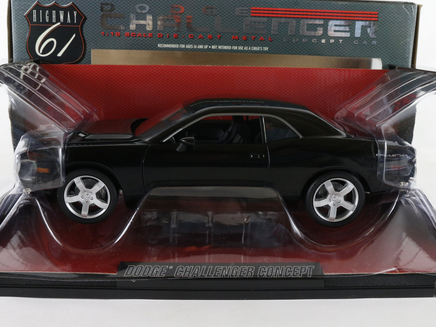 Dodge Challenger Concept Black Highway 61 1:18 LE of 504 50598
