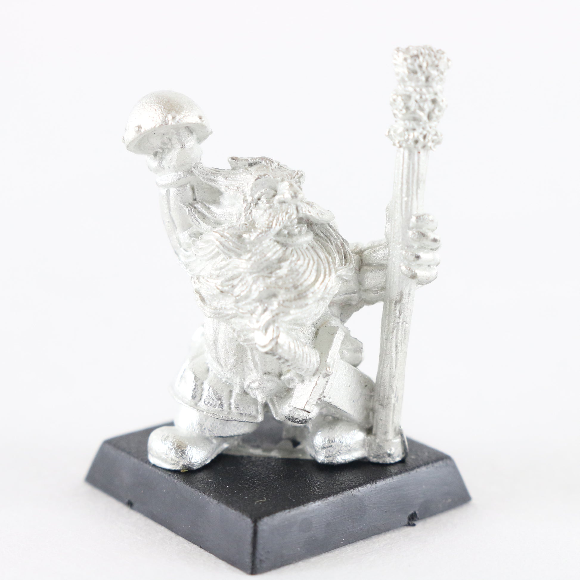 Dwarf Organ Gun Crew Loader Citadel Warhammer 020504101 Unpainted Figure 1"