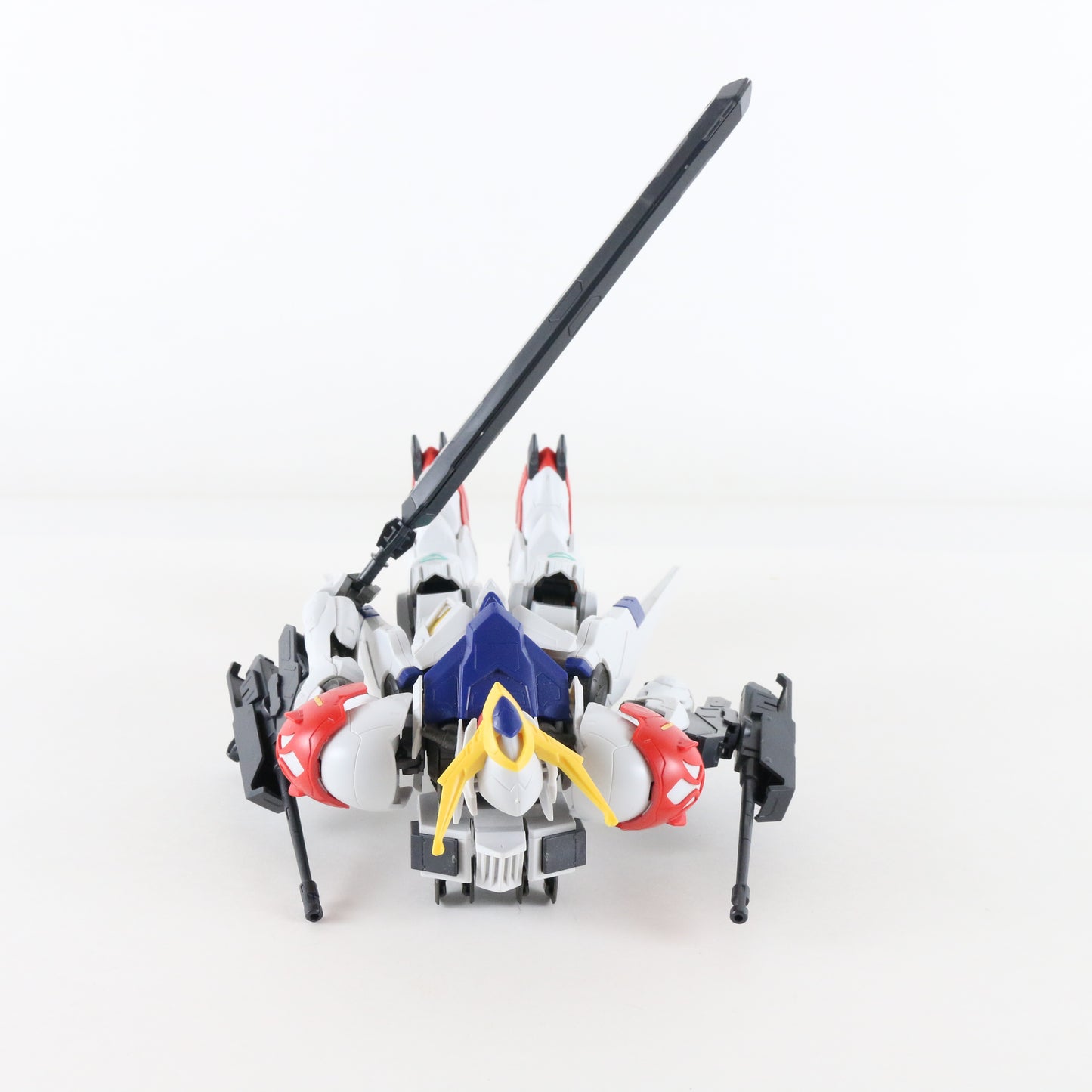 Gundam MG 1:100 Barbatos Lupus Bandai Iron Blooded Orphan BUILT W/ Accessories