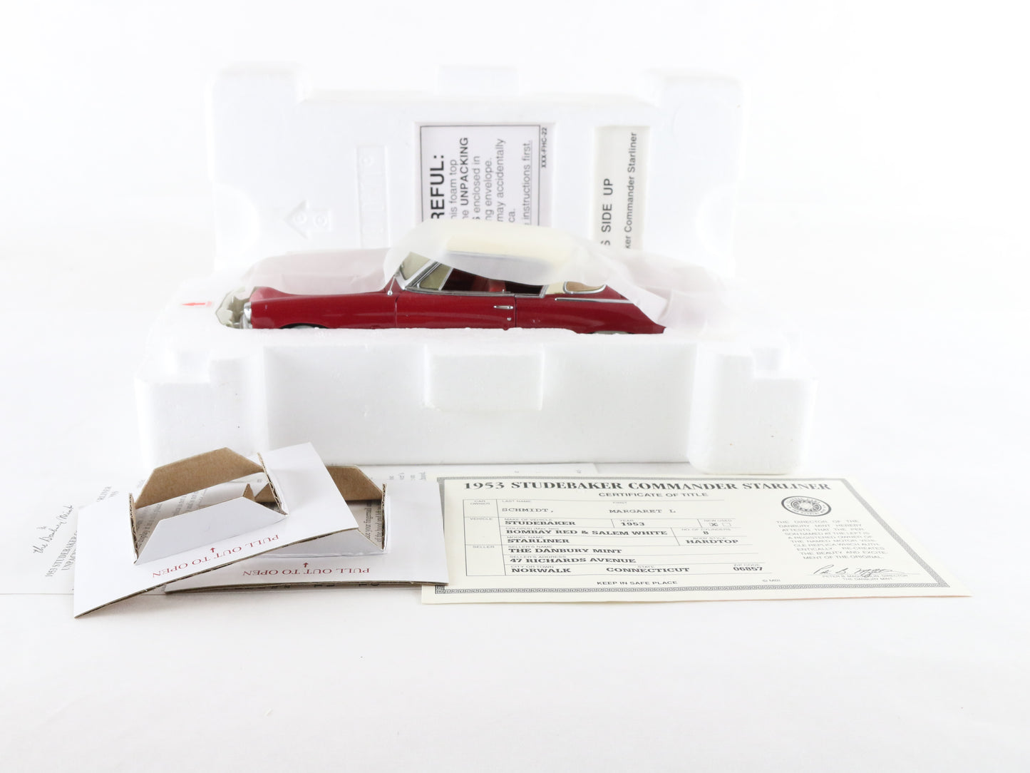 1953 Studebaker Commander Starliner Hardtop Red White Danbury Mint 1:24 Diecast