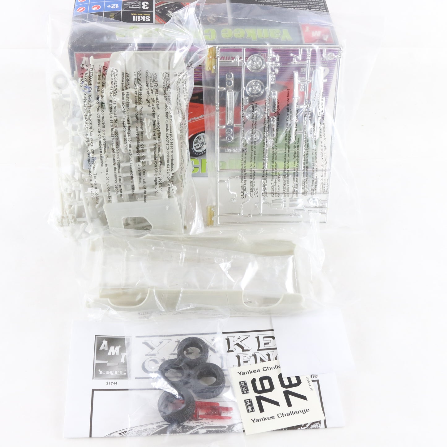Yankee Challenge Street Customs AMT ERTL 1:25 Model Car Kit 31744