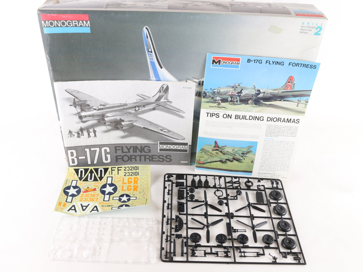 B-17G Flying Fortress Heavy Bomber Plane Monogram 1:48 Model Kit 5600