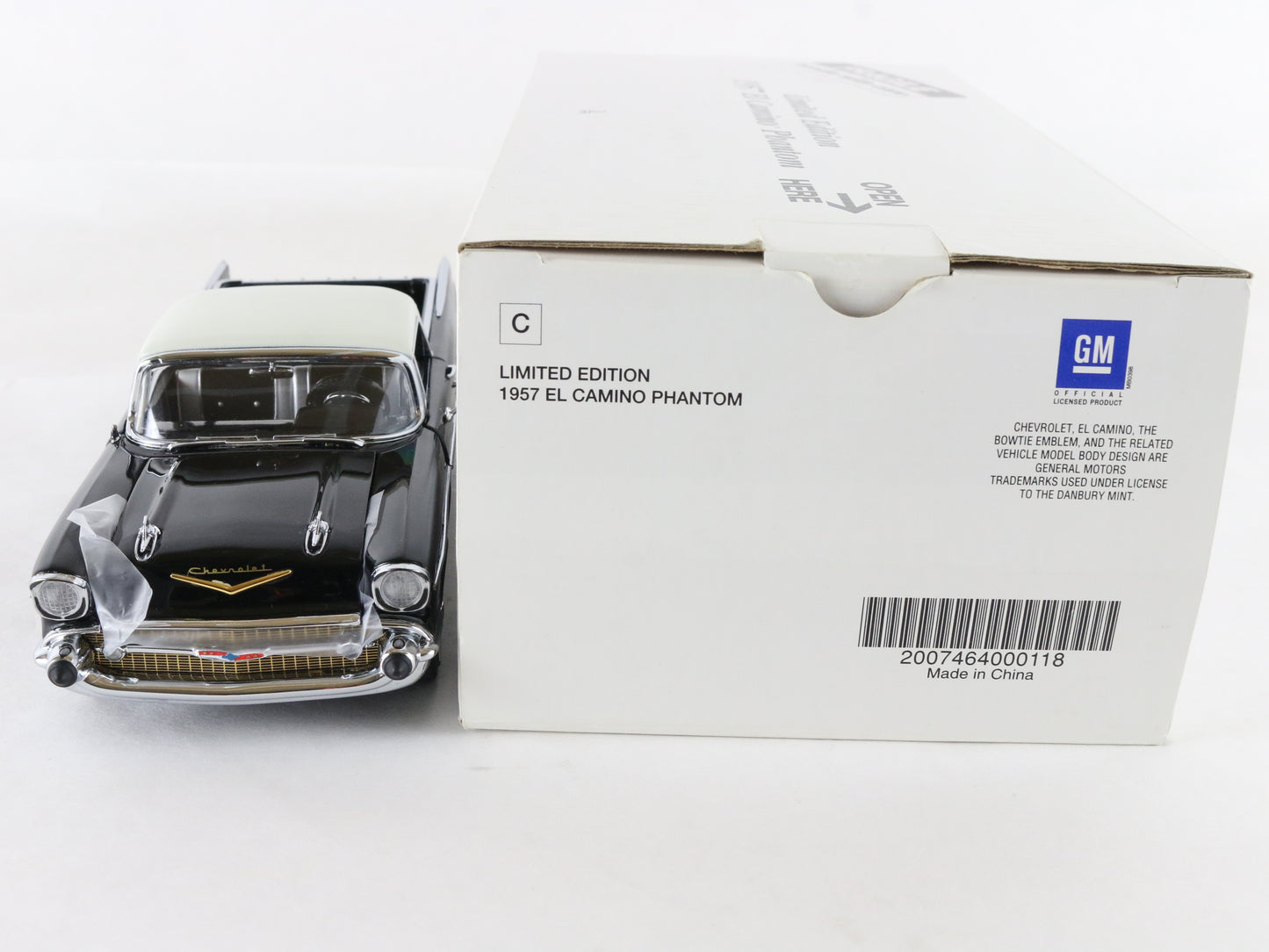 1957 Chevy El Camino Phantom Black White Danbury Mint 1:24 Diecast Model 1666