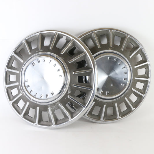 Vintage 1950s Ford Victoria Lion Emblem Metal Wheel Hubcap 15.25"