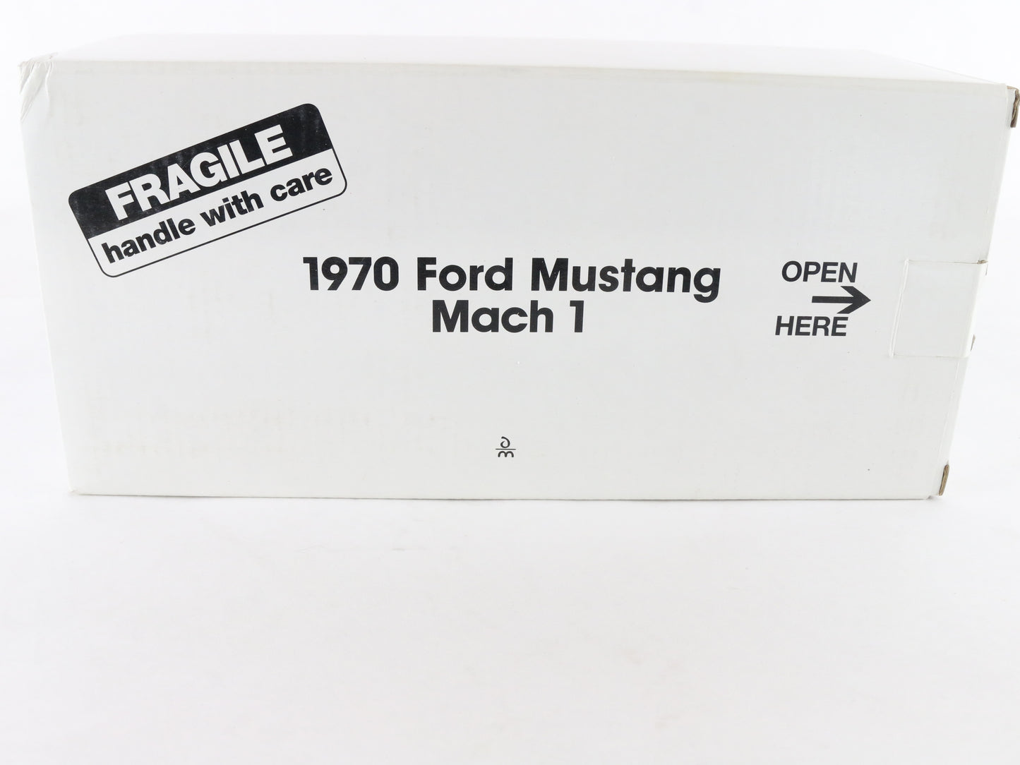 1970 Ford Mustang Mach 1 Fastback Yellow Black Danbury Mint 1:24 Diecast Model