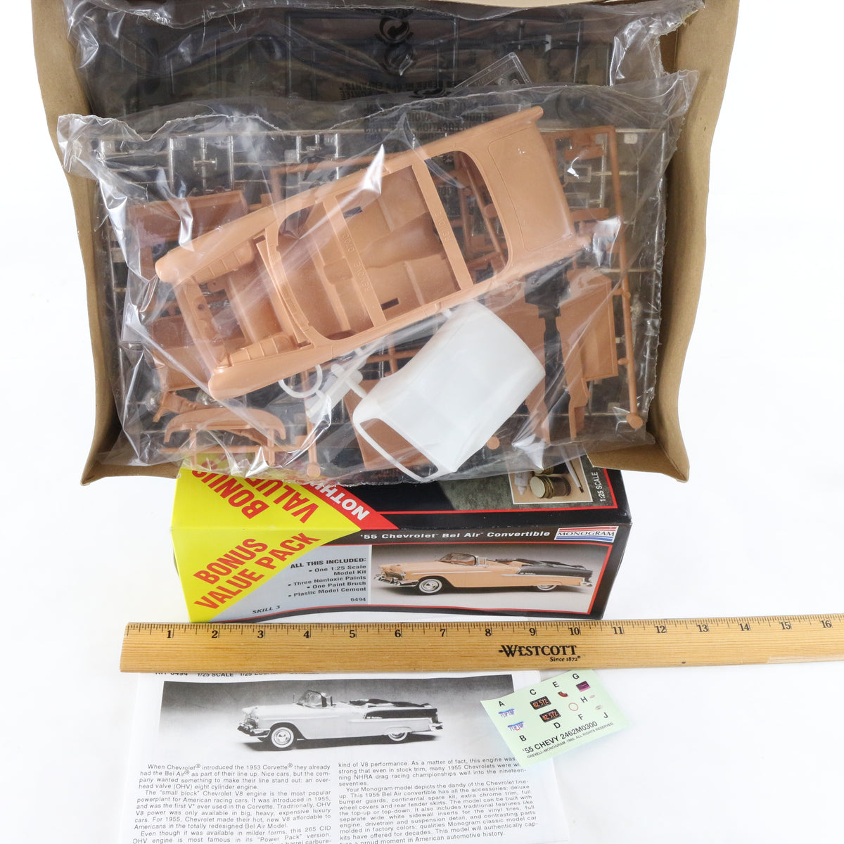 1955 '55 Chevrolet Bel Air Convertible Monogram 1:25 Model Car Kit 6494